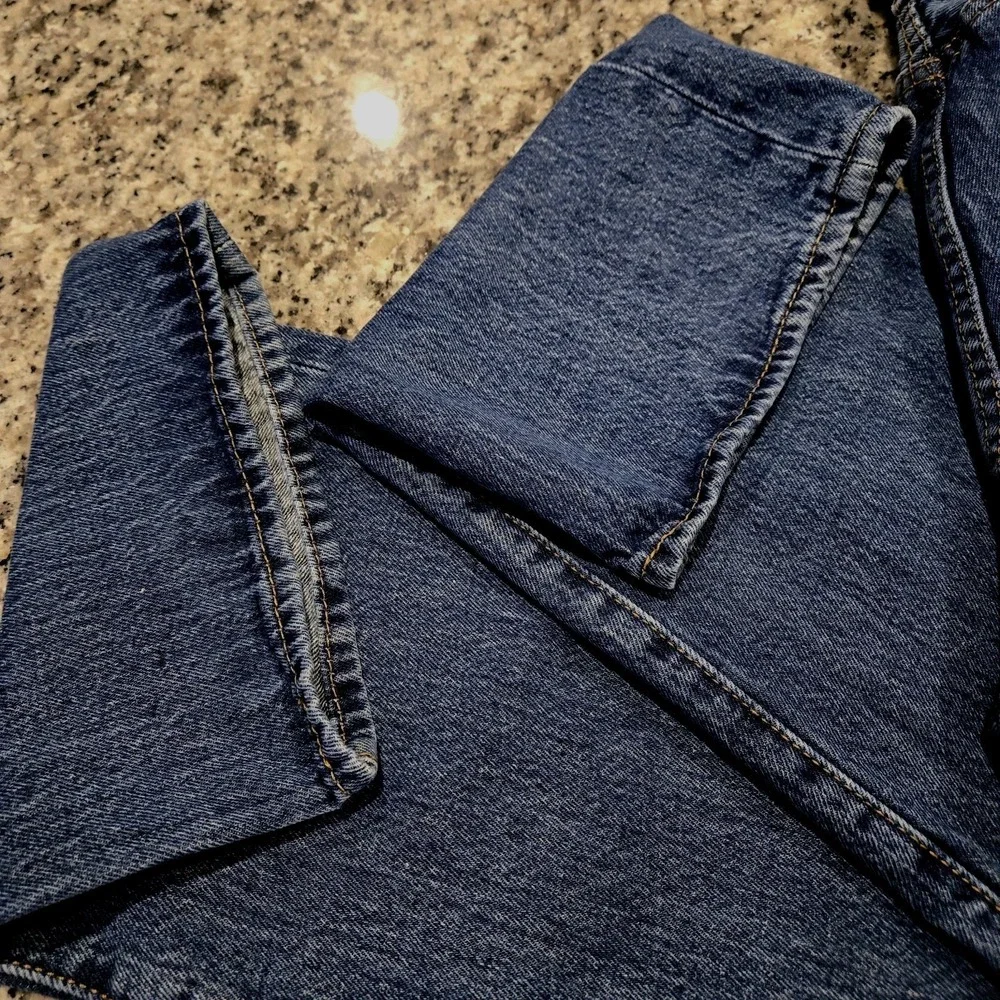 Men's Levi 501 Jeans  36x34 Button Up Classic‎